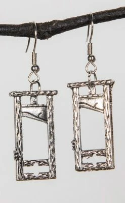 Gothic Jewellery A Close Shave Earrings