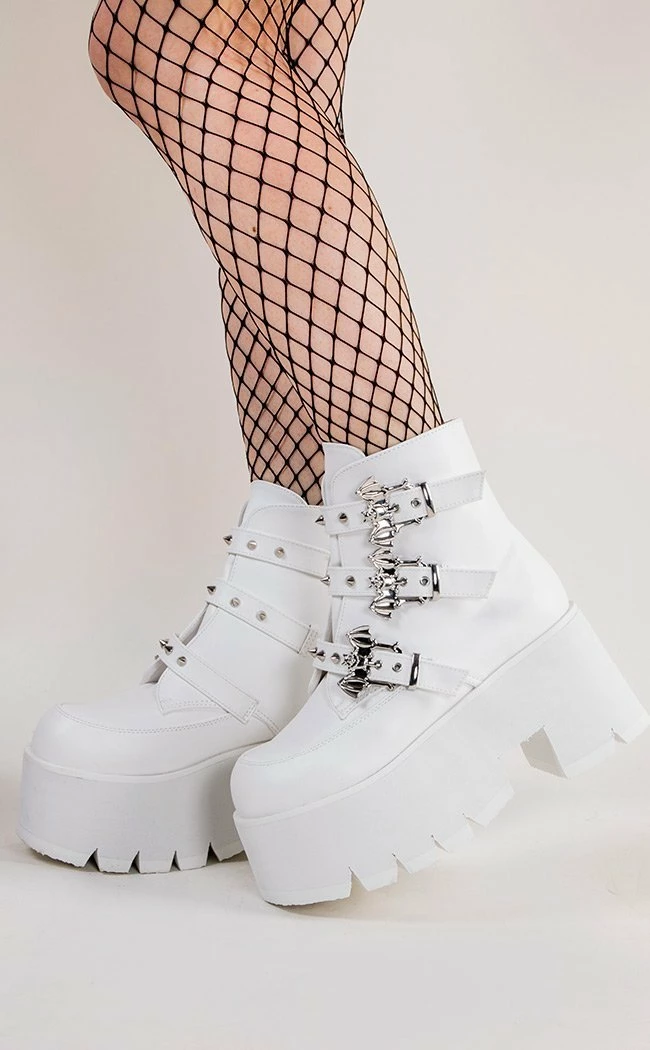 Demonia ASHES-55 White Vegan Leather Bat Buckle Platform Ankle Boots Shoes 3 Demonia ASHES-55 White Vegan Leather Bat Buckle Platform Ankle Boots Shoes