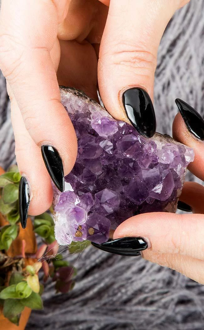 Crystals Home Decor Amethyst Cluster - Medium 6 Crystals Home Decor Amethyst Cluster - Medium