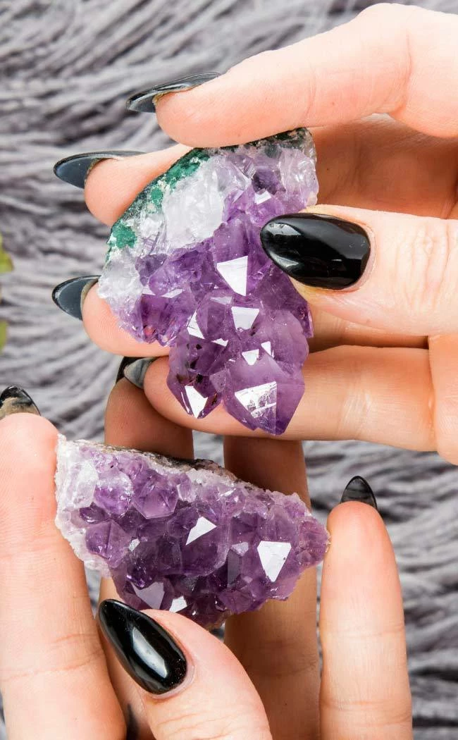 Crystals Amethyst Cluster - Small Home Decor 6 Crystals Amethyst Cluster - Small Home Decor