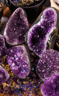 Crystals Witchcraft Amethyst Clusters With Polished Base