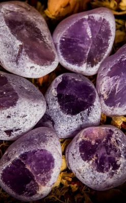 Crystals Home Decor Amethyst Seer Stone | Small