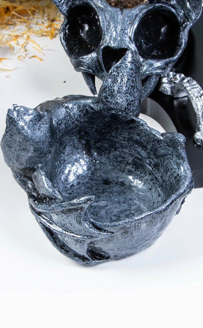 Sarah Mudle Bat Planter | Silver 10 Sarah Mudle Bat Planter | Silver