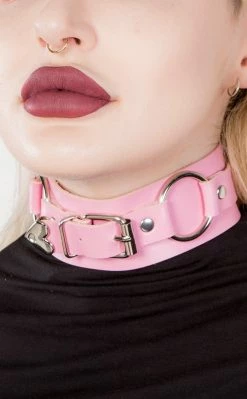 Cold Black Heart Belt It Out Choker | Pink Chokers