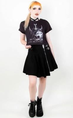 Tragic Beautiful Clothing Black Phillip Crop Tee