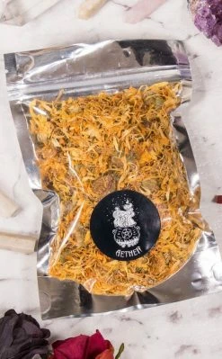 Witch Herbs Calendula | Witchcraft Herbs 13 Witch Herbs Calendula | Witchcraft Herbs