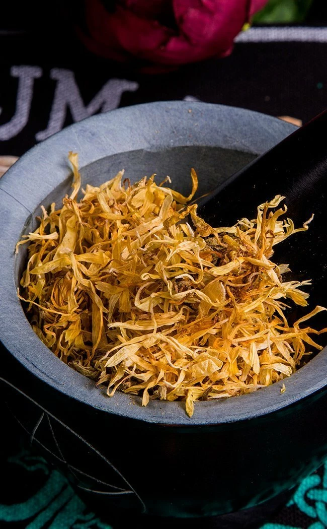 Witch Herbs Calendula | Witchcraft Herbs 3 Witch Herbs Calendula | Witchcraft Herbs