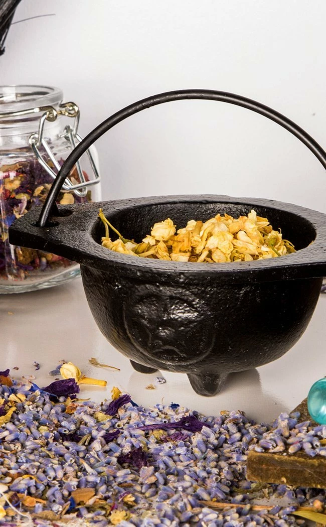 Cauldrons Cast Iron Cauldron | Black Pentacle 3 Cauldrons Cast Iron Cauldron | Black Pentacle
