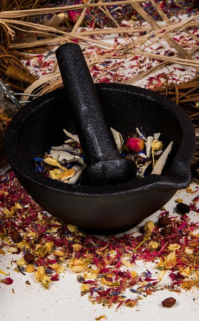 TB Cast Iron Mortar And Pestle Witchcraft 3 TB Cast Iron Mortar And Pestle Witchcraft