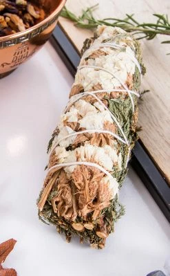 Incense Cedar & White Sinuata Smoke Cleansing Stick | 10cm Witchcraft