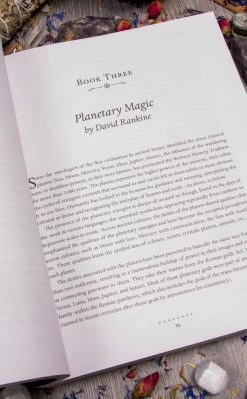 Occult Books Ceremonial Magick (Llewellyn's Complete Book Of)