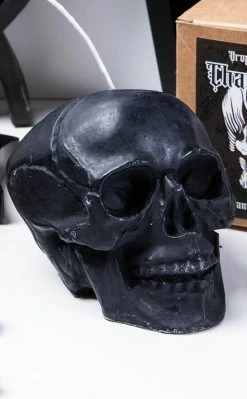 Drop Dead Gorgeous Home & Gifts Chateau Noir Skull Candle