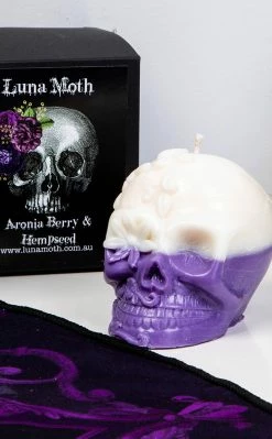 Luna Moth Day Of The Dead Skull Candle | Aronia Berry & Hemp Seed