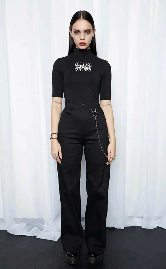 Mary Wyatt Deadly High Neck Cropped Tee 5 Mary Wyatt Deadly High Neck Cropped Tee