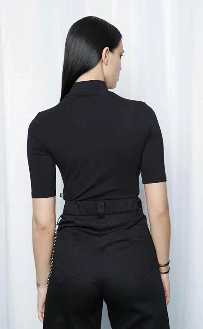 Mary Wyatt Deadly High Neck Cropped Tee 6 Mary Wyatt Deadly High Neck Cropped Tee