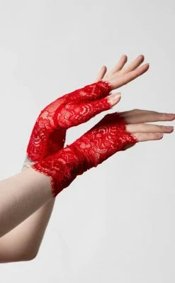 Killstar Accessories Embrace The Night Lace Gloves | Scarlet