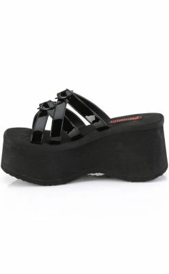 Demonia Shoes FUNN-15 Black Patent Heart Slides