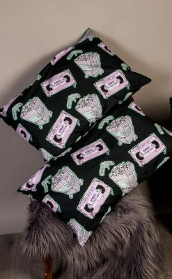 Drop Dead Gorgeous Fright Night Pillow Slip Set Home & Gifts