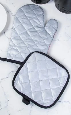 Rose Demon New Arrivals Good Witch Bad Witch Oven Mitt Set