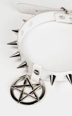Cold Black Heart Hellcat Spiked Collar | White