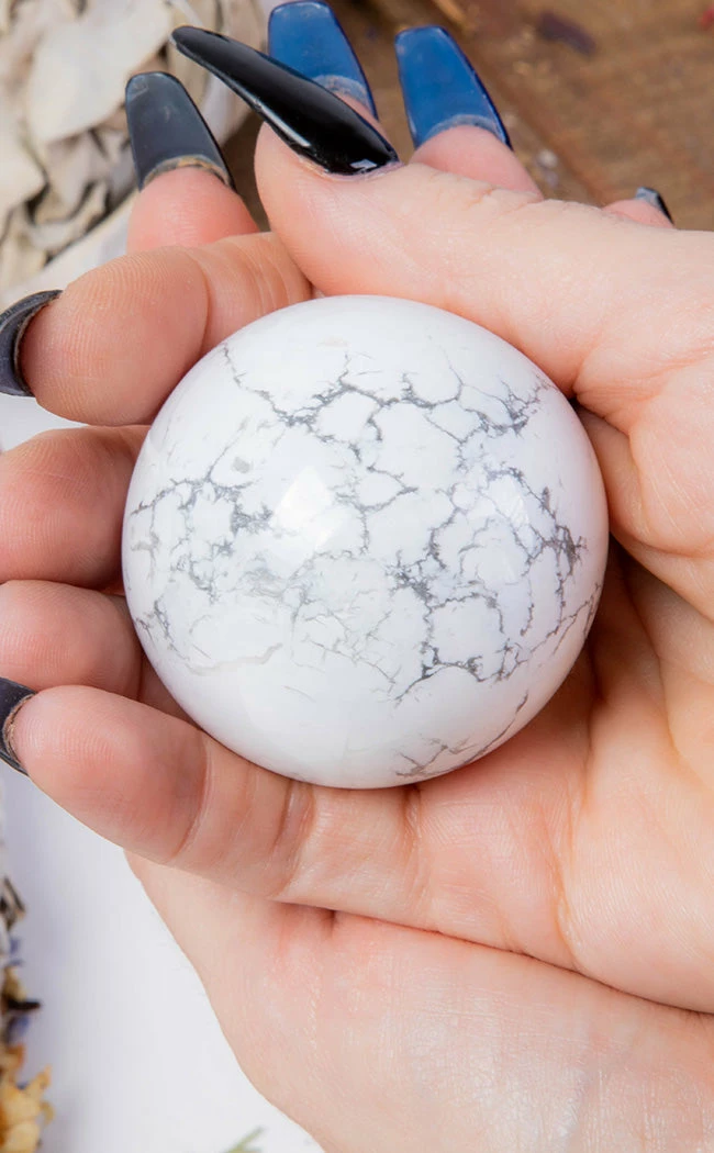 Crystals Howlite Sphere Witchcraft 4 Crystals Howlite Sphere Witchcraft