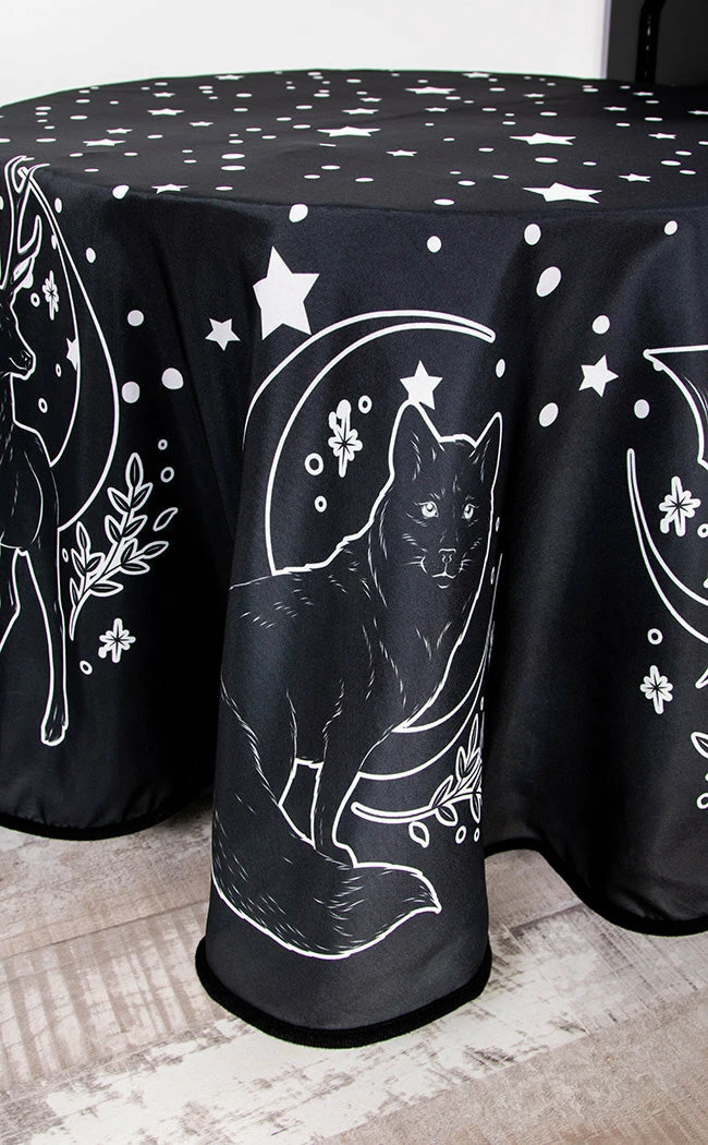 The Haunted Mansion Les Familiers Round Tablecloth 6 The Haunted Mansion Les Familiers Round Tablecloth