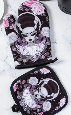 Rose Demon Light Of My Life Oven Mitt Set