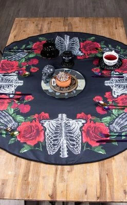 The Haunted Mansion Love You To Pieces Round Tablecloth