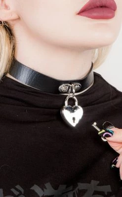 Cold Black Heart Lovin' Me Lovin' You Choker Chokers