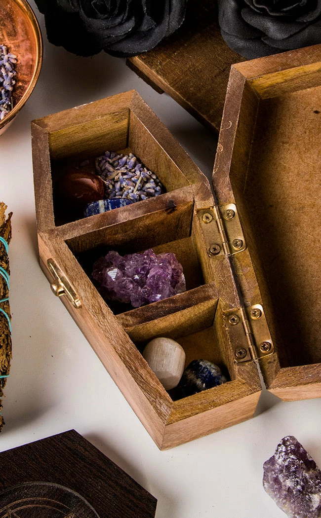 The Haunted Mansion Mini Coffin Shadow Box Jewellery 3 The Haunted Mansion Mini Coffin Shadow Box Jewellery