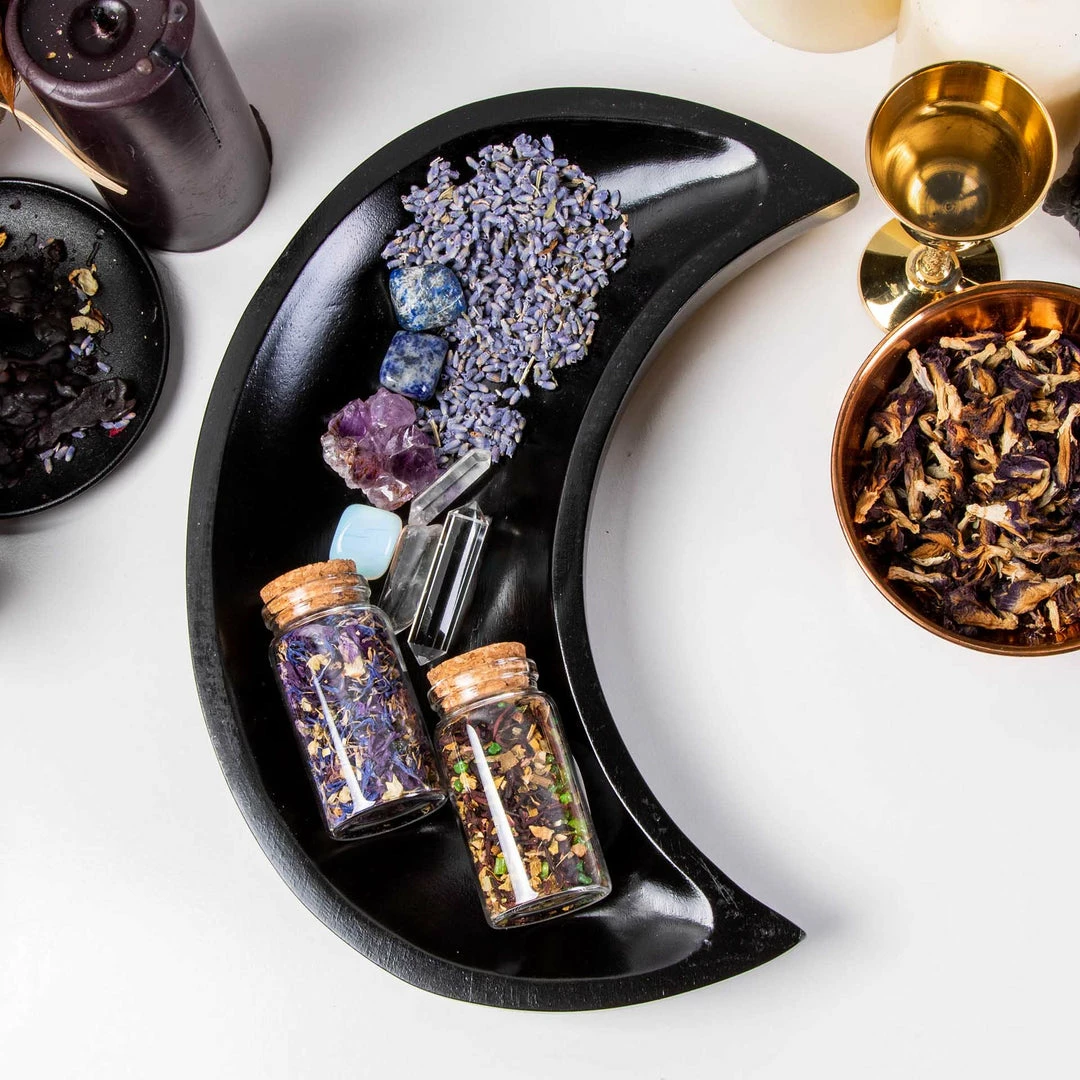 The Haunted Mansion Nyx Trinket Dish | Black Gloss 5 The Haunted Mansion Nyx Trinket Dish | Black Gloss