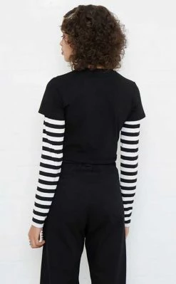 Mary Wyatt Oblina Long Sleeve Crop Tee 11 Mary Wyatt Oblina Long Sleeve Crop Tee