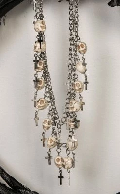 Cold Black Heart Of Corpse You Can Necklace