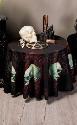 The Haunted Mansion Parlour Tricks Tablecloth | Round