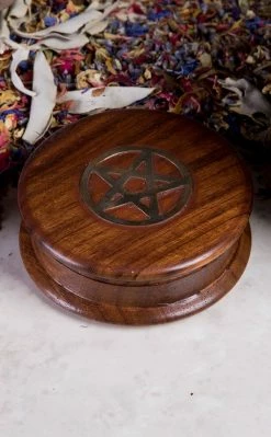 TB Pentagram Wooden Herb Grinder