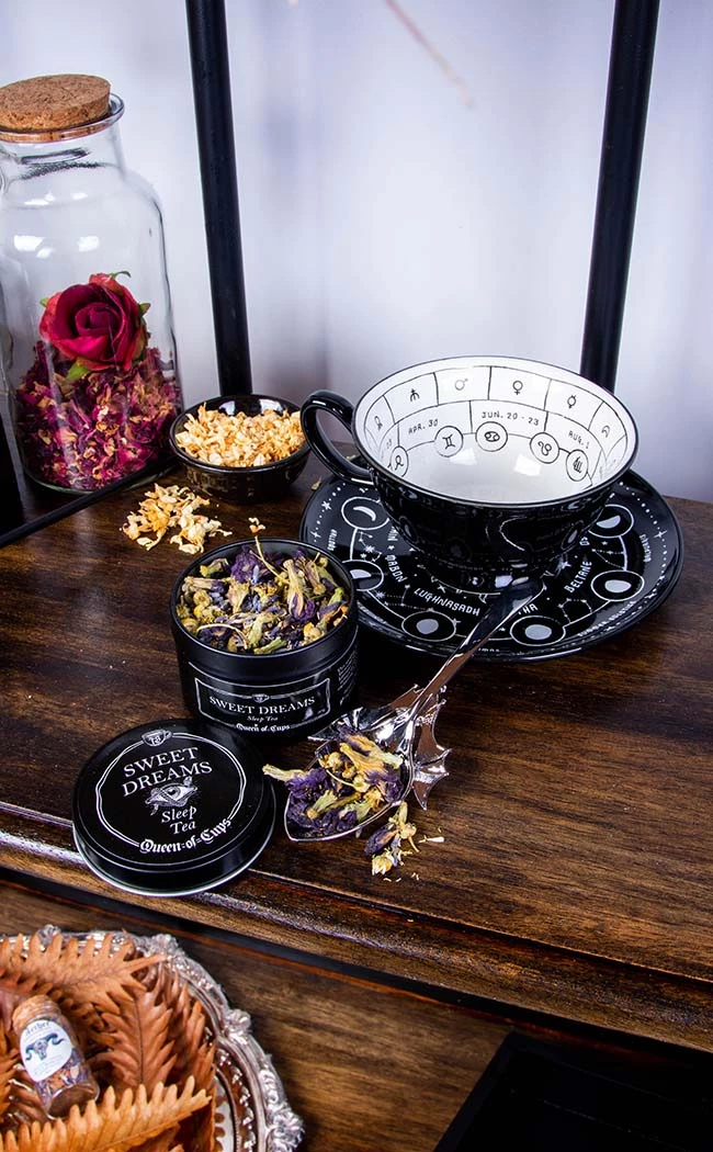 Queen Of Cups Tea | Sweet Dreams Witchcraft 8 Queen Of Cups Tea | Sweet Dreams Witchcraft