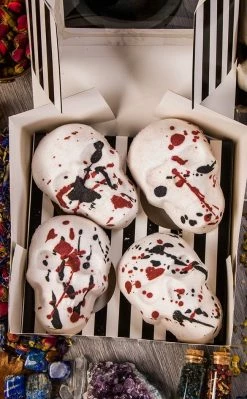 Aether Beauty Ride The Lightning Spooky Skull Bath Bomb