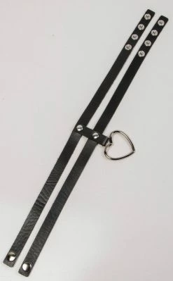 Cold Black Heart Seduction Heart Ring Choker 9 Cold Black Heart Seduction Heart Ring Choker