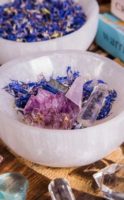 Crystals Selenite Charging Bowl 8cm Witchcraft 12 Crystals Selenite Charging Bowl 8cm Witchcraft