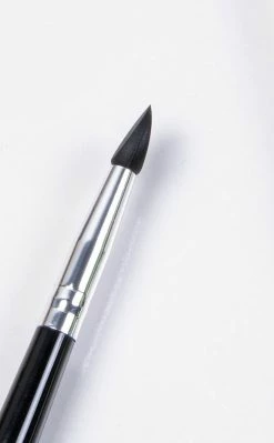 Deadly Sins Cosmetics Silicone Glitter Brush | Black