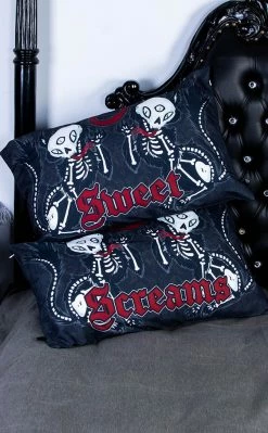 Rose Demon Sweet Screams Pillow Slip Set Home & Gifts