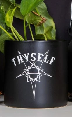 Death By Plants Home & Gifts Thyself Plant Pot | Black