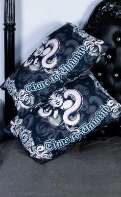 Drop Dead Gorgeous Time To Unwind Pillow Slip Set