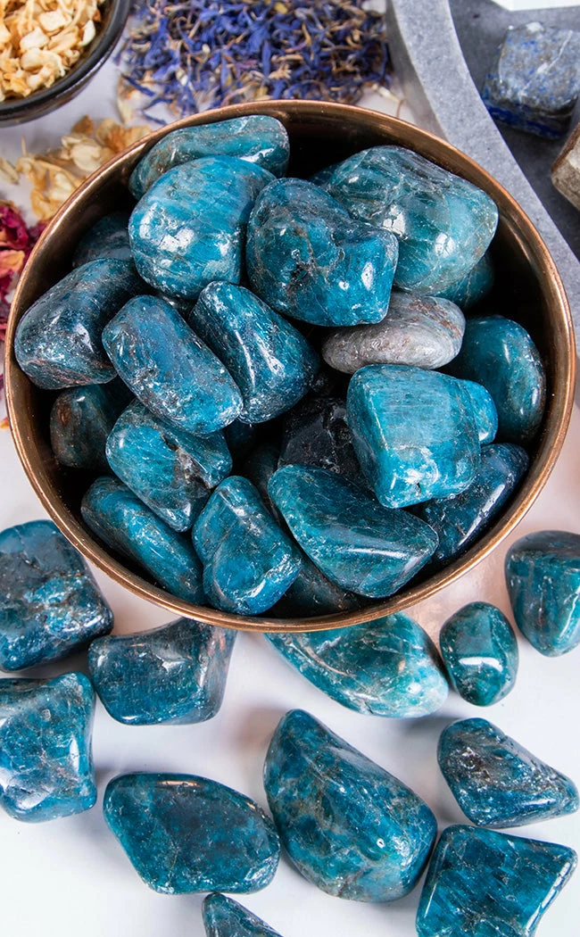 Crystals Tumbled Stones | Apatite Witchcraft 3 Crystals Tumbled Stones | Apatite Witchcraft