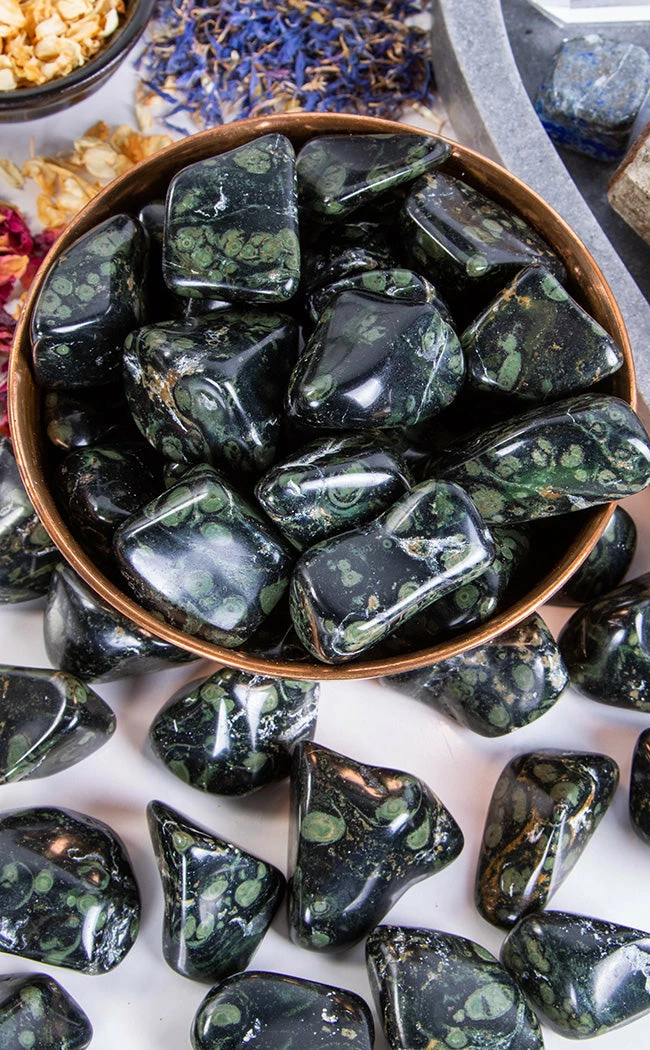 Crystals Witchcraft Tumbled Stones | Crocodile Jasper 3 Crystals Witchcraft Tumbled Stones | Crocodile Jasper