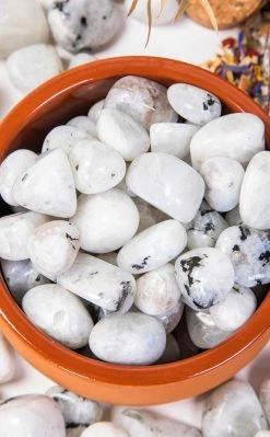Crystals Witchcraft Tumbled Stones | Rainbow Moonstone 9 Crystals Witchcraft Tumbled Stones | Rainbow Moonstone