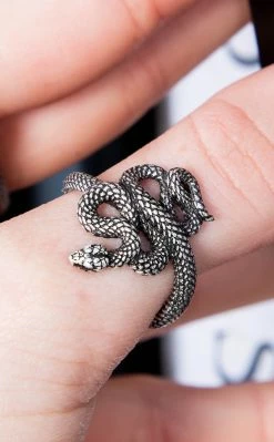 Gothic Jewellery Twisted Serpent Ring