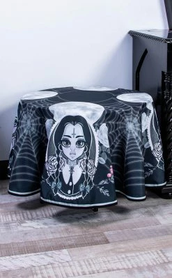 Rose Demon Wednesday Tablecloth | Round