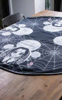 Rose Demon Wednesday Tablecloth | Round