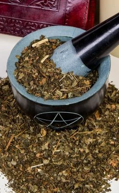 Witch Herbs Witch Hazel | Witchcraft Herbs 8 Witch Herbs Witch Hazel | Witchcraft Herbs